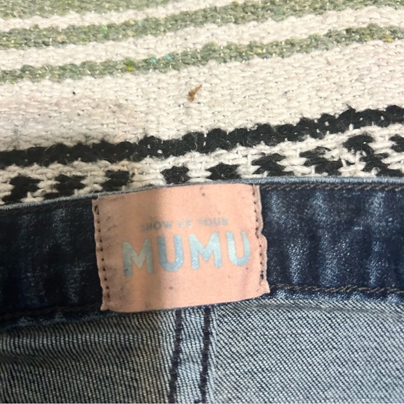 Show me your mumu bell bottom jeans high waisted dark wash size 30 square pocket - Picture 7 of 9